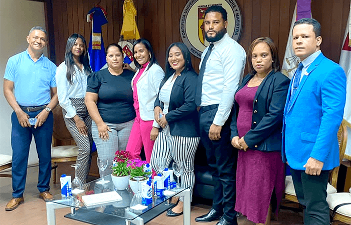 Estudiantes de la Escuela de Derecho de la UNEV participan en presentación análisis del primer Anuario de Jurisprudencia Casacional Dominicana