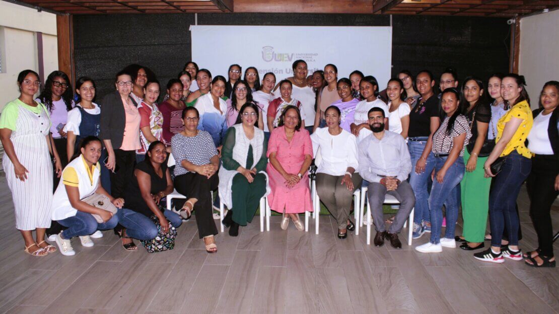 Escuela de Enfermería de la UNEV realiza charla sobre "Control de Infecciones Hospitalaria"