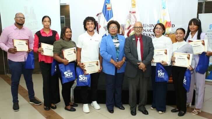 UNEV RECIBE CON ACTO DE BIENVENIDA A LOS ESTUDIANTES DE NUEVO INGRESO DEL PERÍODO ACADÉMICO 2-2026